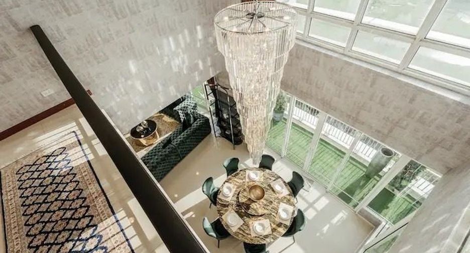 Hotel zur Miete mit 5 Zimmer in Pathum Wan, Bangkok