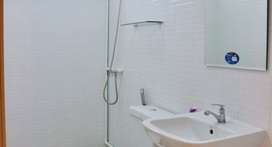 Reihenhaus zur Miete mit 3 Zimmer in Bang Khen, Bangkok