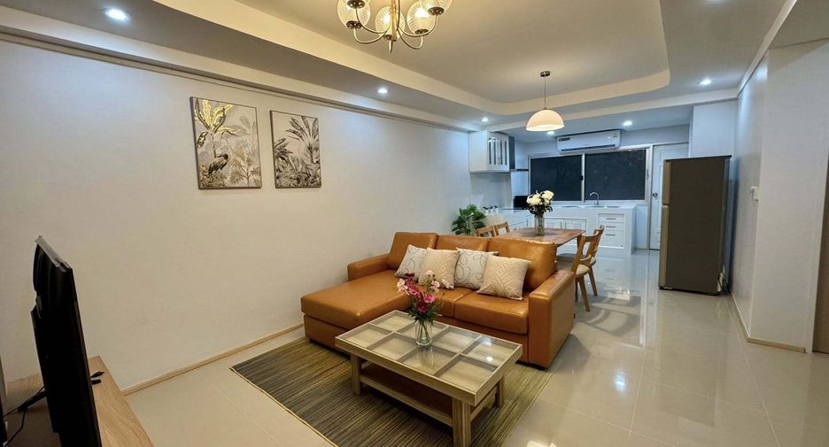 Wohnung zur Miete mit 2 Zimmer in Huai Khwang, Bangkok