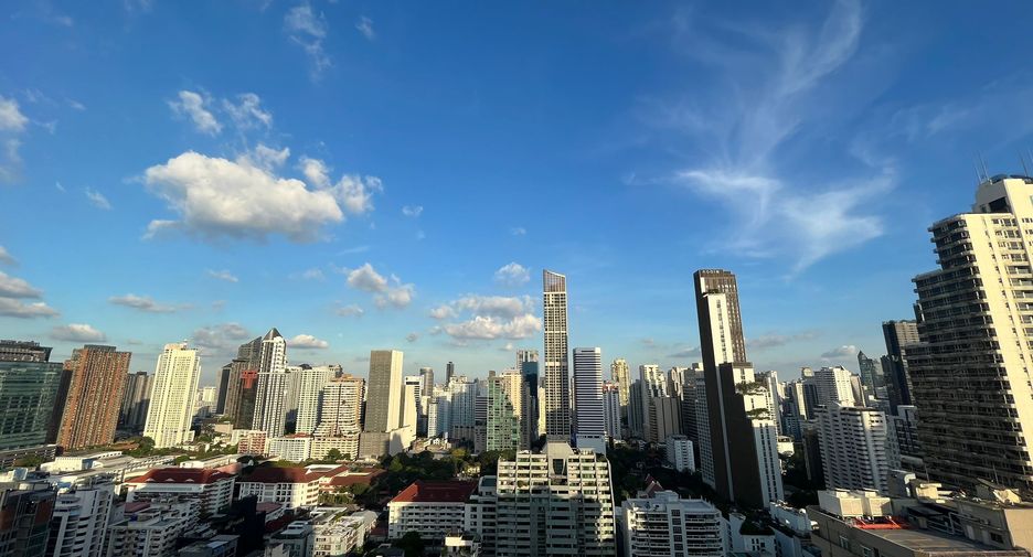 Wohnung zur Miete mit 3 Zimmer in Watthana, Bangkok