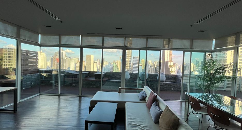 Wohnung zur Miete mit 3 Zimmer in Watthana, Bangkok