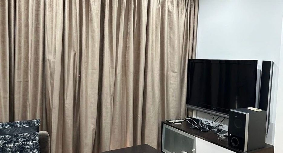 For rent 2 bedrooms condo in Ratchathewi, Bangkok