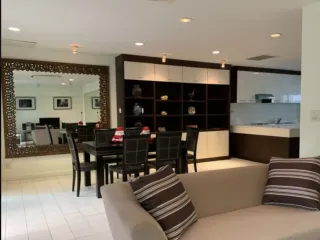 For rent 3 bedrooms townhouse in Watthana, Bangkok