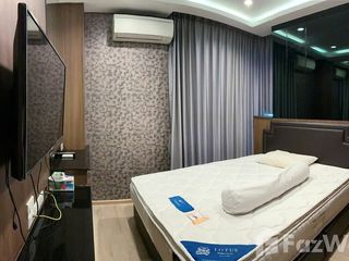 For rent 2 bedrooms condo in Bang Rak, Bangkok
