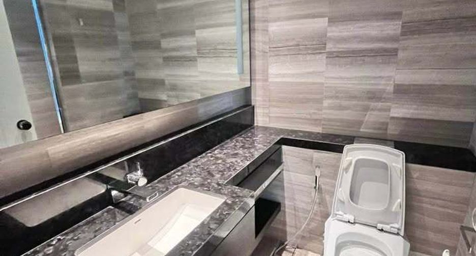 For rent 2 bedrooms condo in Bang Kho Laem, Bangkok