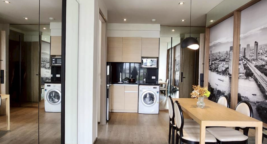 For rent 2 bedrooms condo in Khlong Toei, Bangkok