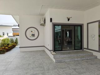 À louer 3 chambres villa à Hua Hin, Prachuap Khiri Khan
