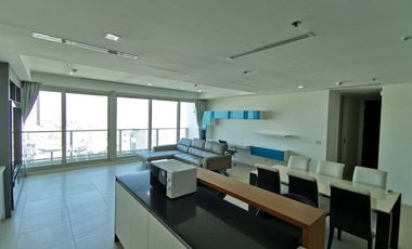 For rent 2 ベッドルーム condo in Sathon, Bangkok