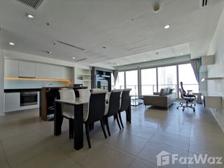 For rent 2 bedrooms condo in Sathon, Bangkok
