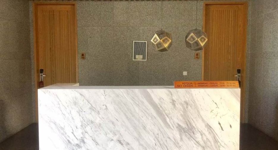 For rent 2 bedrooms condo in Khlong Toei, Bangkok