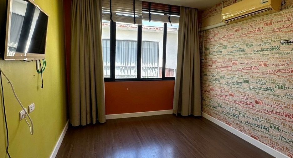 À louer 3 chambres maison à Bang Phli, Samut Prakan