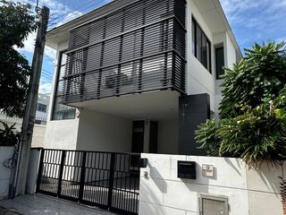 À louer 3 chambres maison à Bang Phli, Samut Prakan