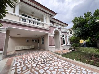 For rent 4 bedrooms house in Mueang Samut Prakan, Samut Prakan