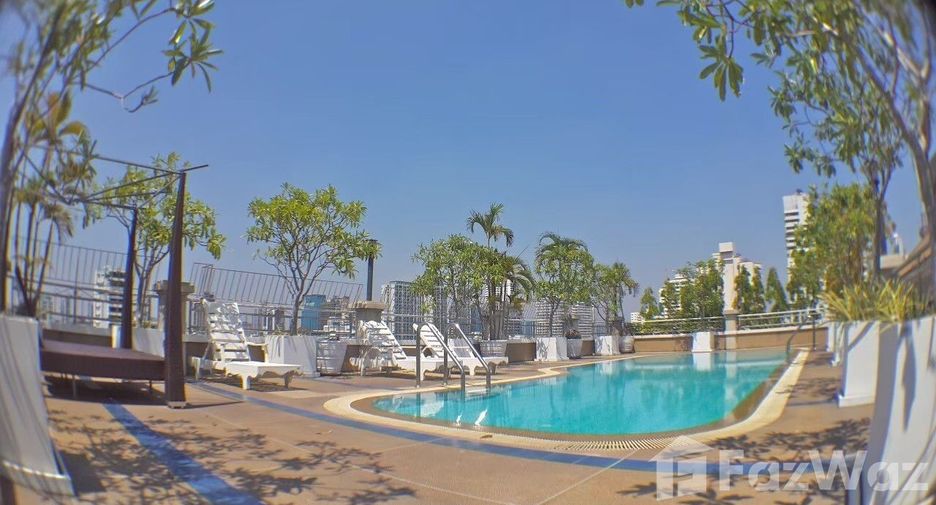 For rent 1 bed condo in Watthana, Bangkok