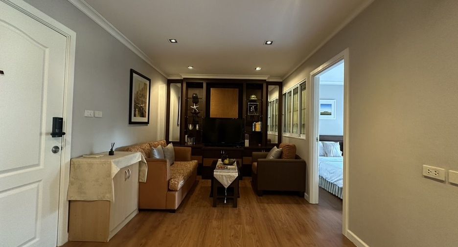 For rent 1 bed condo in Khlong Toei, Bangkok