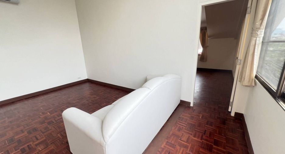 Casa adosada en alquiler de 3 habitaciones en Phaya Thai, Bangkok