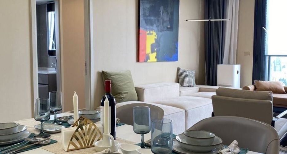 Wohnung zur Miete mit 3 Zimmer in Huai Khwang, Bangkok