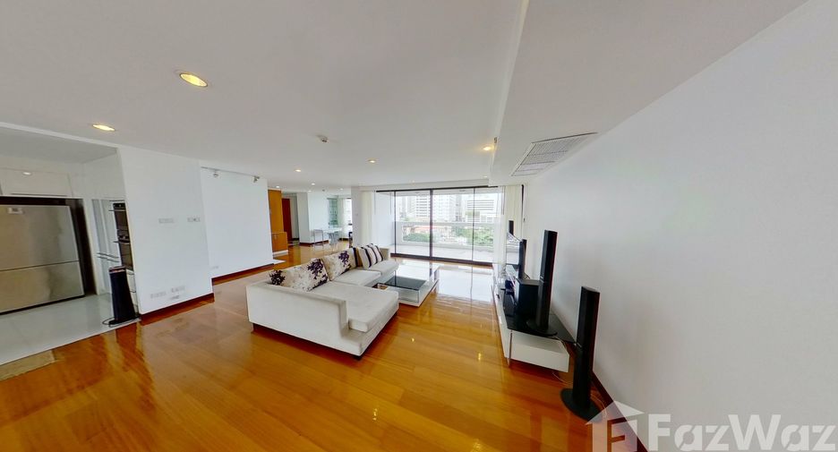 For rent 3 bedrooms condo in Watthana, Bangkok