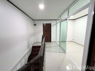 For rent 3 bedrooms townhouse in Bueng Kum, Bangkok
