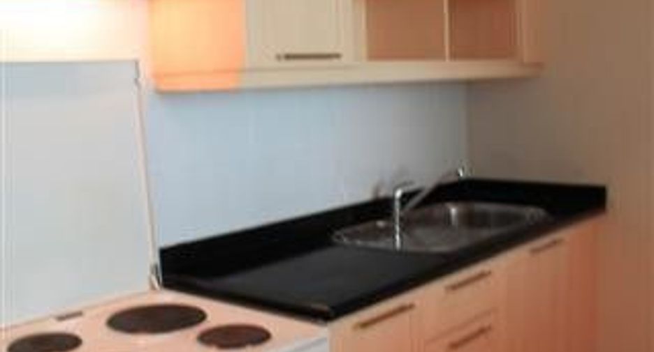 For rent 1 bed condo in Sathon, Bangkok