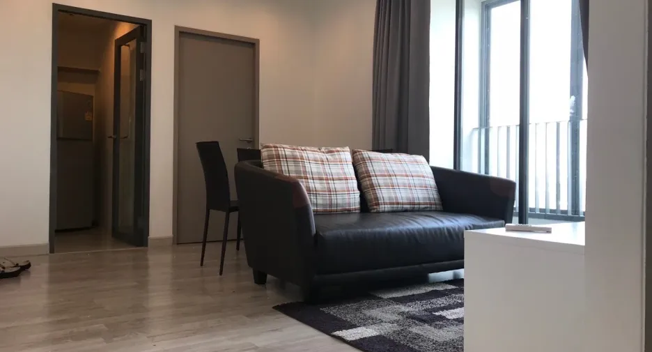 For rent 2 bedrooms condo in Phra Khanong, Bangkok