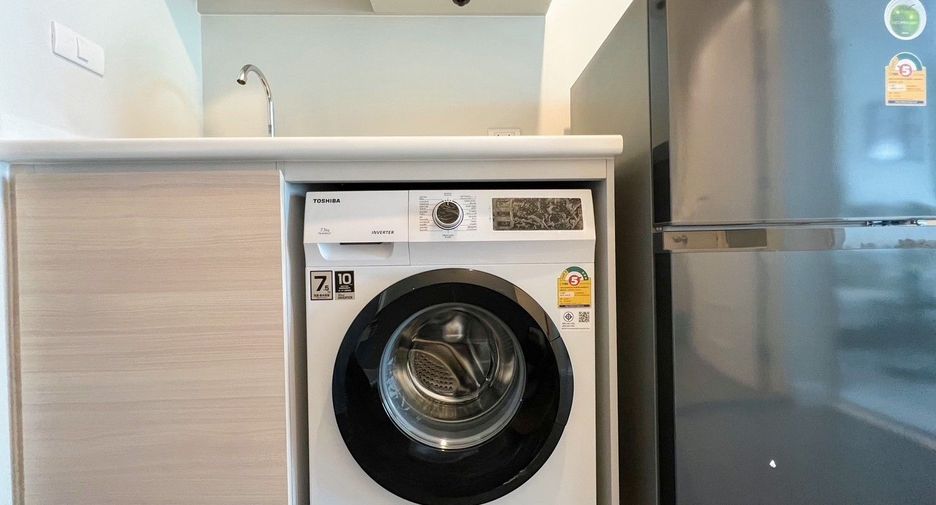 Wohnung zur Miete mit Studio in Thon Buri, Bangkok