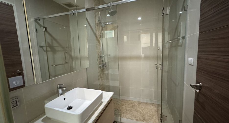 Wohnung zur Miete mit 1 Zimmer in Watthana, Bangkok