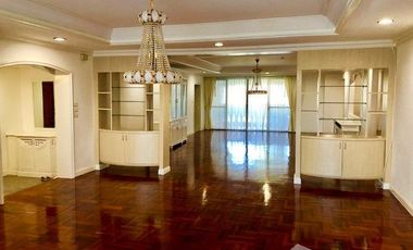For rent 4 bedrooms condo in Khlong Toei, Bangkok