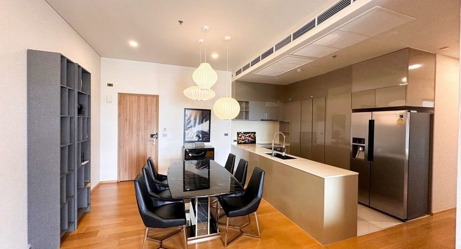 For rent 2 bedrooms condo in Watthana, Bangkok