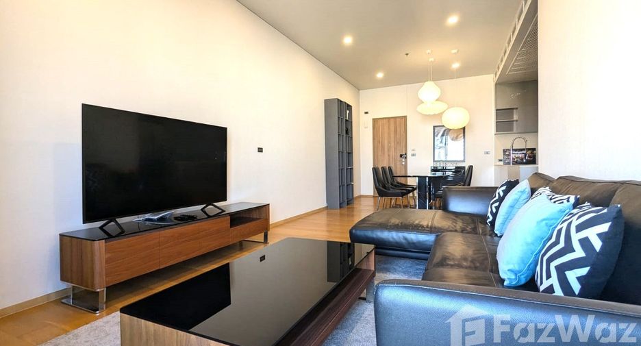 For rent 2 bedrooms condo in Watthana, Bangkok