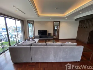 For rent 4 bedrooms condo in Pathum Wan, Bangkok