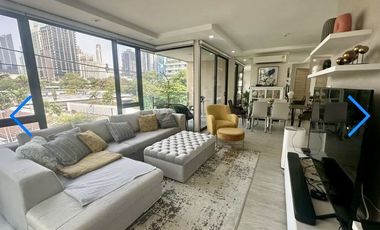 For rent 2 bedrooms condo in Pathum Wan, Bangkok