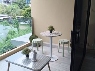 Condo en alquiler de 2 habitaciones en Pathum Wan, Bangkok