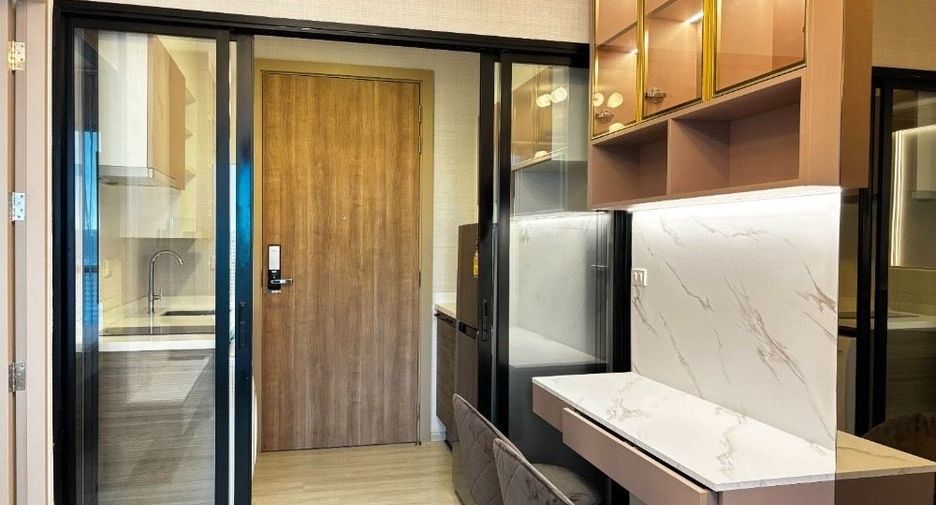 For rent 1 bed condo in Huai Khwang, Bangkok