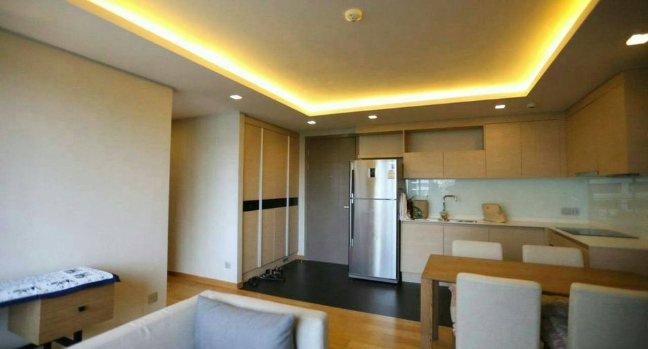 For rent 2 ベッドルーム condo in Watthana, Bangkok