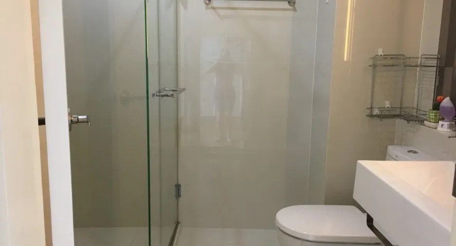 À louer 1 chambre condo à Phra Khanong, Bangkok