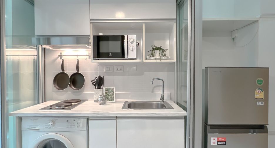 For rent 1 bed condo in Khlong Toei, Bangkok