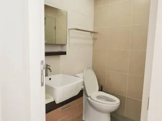For rent 2 bedrooms condo in Phra Khanong, Bangkok