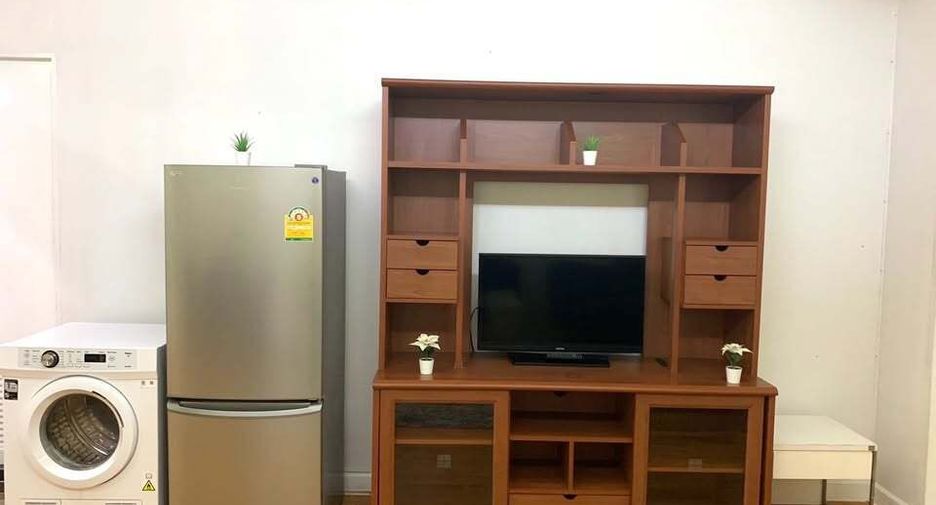Wohnung zur Miete mit 2 Zimmer in Watthana, Bangkok