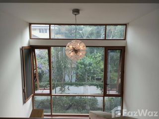 Haus zur Miete mit 5 Zimmer in Khlong Toei, Bangkok