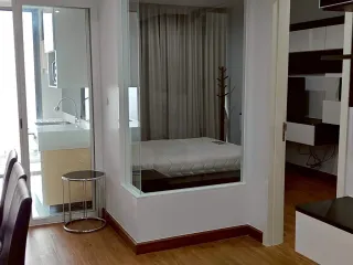Condo en alquiler de 1 habitaciones en Phra Khanong, Bangkok