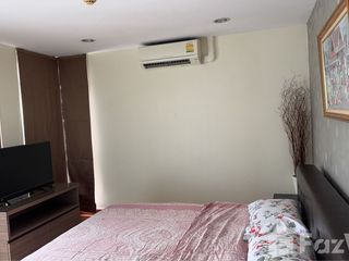À louer 2 chambres condo à Phra Khanong, Bangkok