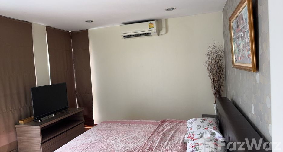 À louer 2 chambres condo à Phra Khanong, Bangkok