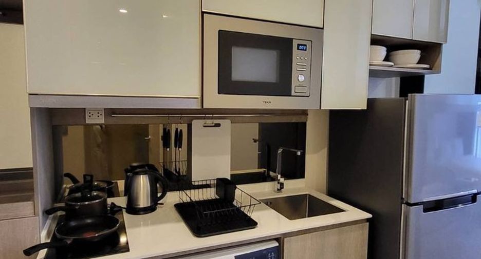 Wohnung zur Miete mit 1 Zimmer in Ratchathewi, Bangkok