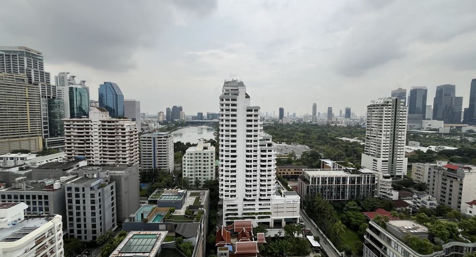 出租 2 卧室 公寓 在 Khlong Toei, 曼谷