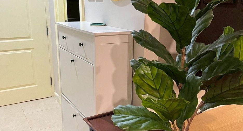 For rent 1 bed condo in Watthana, Bangkok