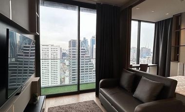 Wohnung zur Miete mit 1 Zimmer in Bang Rak, Bangkok