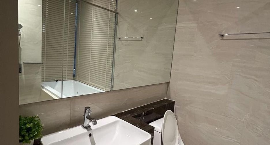 For rent 1 bed condo in Bang Rak, Bangkok
