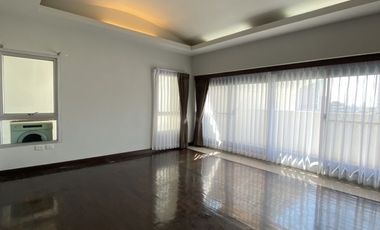 Condo en alquiler de 3 habitaciones en Sathon, Bangkok