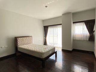 For rent 3 ベッドルーム condo in Sathon, Bangkok